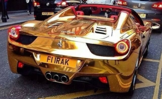 estos autos cubiertos de oro son los más caros y extravagantes