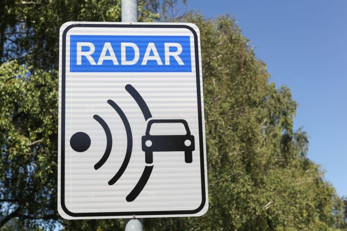 la dgt pondrá más radares y tiene motivos: el 43% de los conductores se salta los límites de velocidad