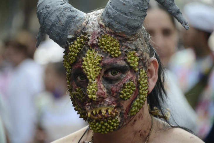 monstruos terroríficos inundan las calles de ciudad de méxico