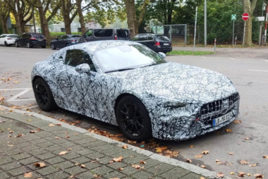 Cazado el nuevo Mercedes-AMG GT 2023 aún con camuflaje