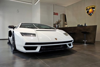 Un concesionario en Barcelona vende un Lamborghini por 2,8 millones de euros