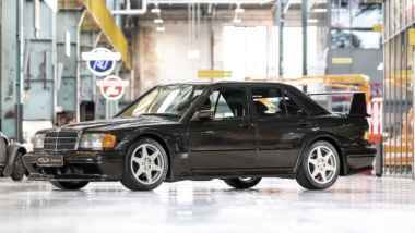 Este impecable Mercedes-Benz 190 E 2.5-16 Evolution II busca dueño