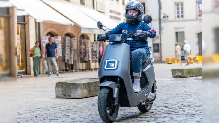 la marca francesa mash presenta su scooter eléctrico e-city 4.0