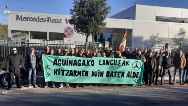 Huelga de 40 días en el concesionario de Mercedes-Benz en Bizkaia, que repara coches de Policía y ambulancias