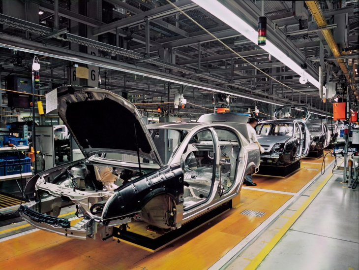 industria automotriz en méxico prevé récord en valor producción de autopartes en 2022