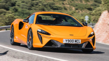 El CEO de McLaren admite que modelos pasados se vendían 