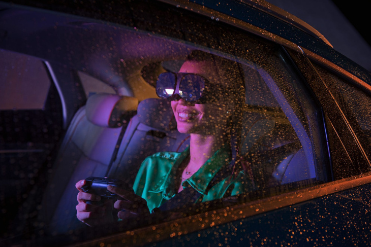 holoride: la tecnología de realidad virtual que convierte tu audi en una nave espacial