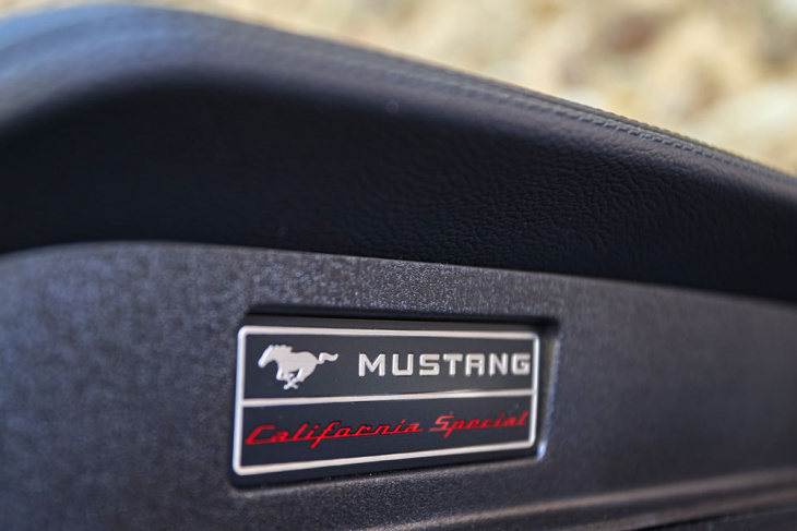 conducimos el ford mustang california special, puro placer