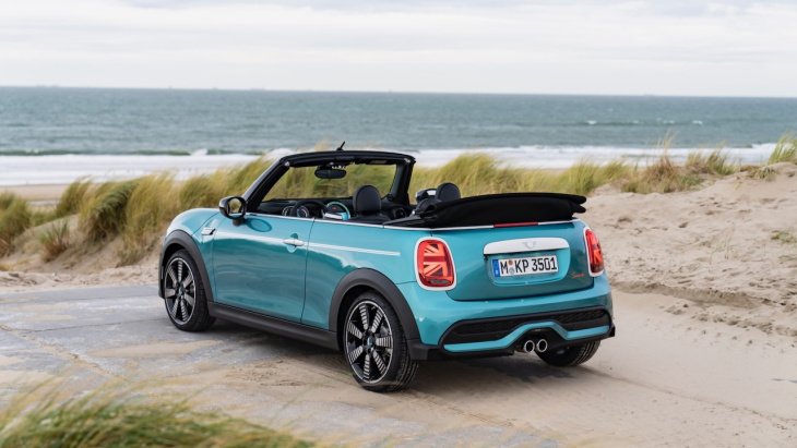 mini cabrio seaside edition: con la vista al mar