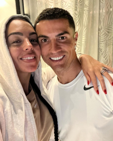 Georgina Rodríguez sorprende a Cristiano Ronaldo con un lujoso regalo navideño