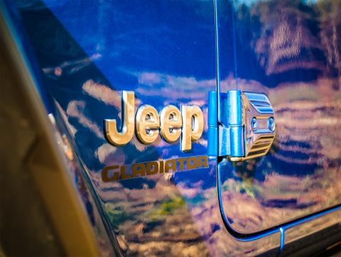 prueba del jeep gladiator: potencia, estilo y mucha diversión