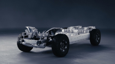 GM se plantea convertir Corvette en una marca totalmente eléctrica