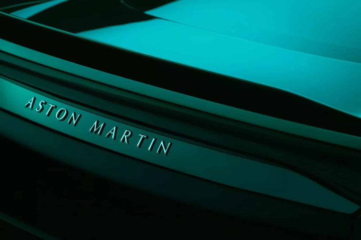 los británicos anuncian el aston martin dbs 770 ultimate: adiós dbs, adiós v12