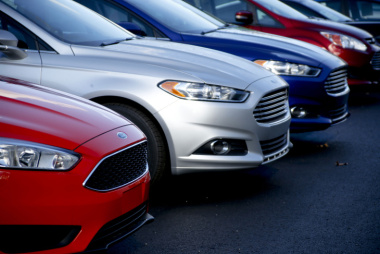 EEUU: Ventas de autos caen 8% por problemas de suministro