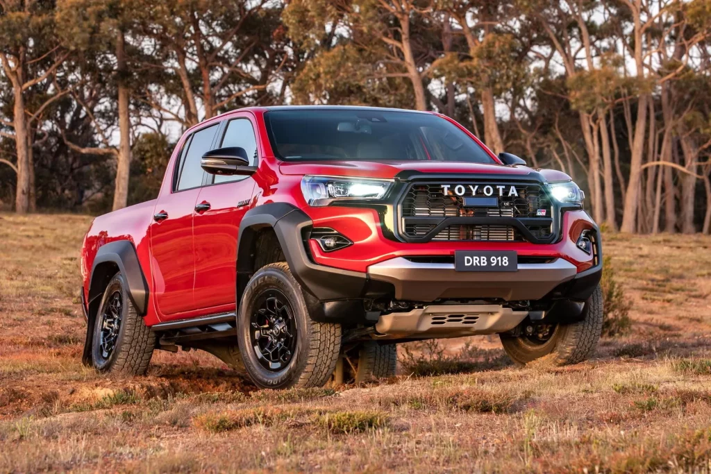 Toyota Hilux GR Sport: el Ranger Raptor tiene un nuevo enemigo
