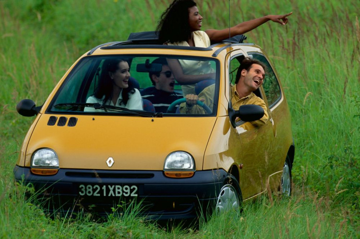 Así ha 'reaccionado' el Renault Twingo a la nueva 'tiradera' de Shakira y Bizarrap
