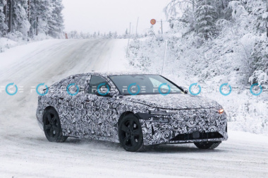 La versión de producción del Audi A6 e-tron se deja ver en unas nuevas fotos espía
