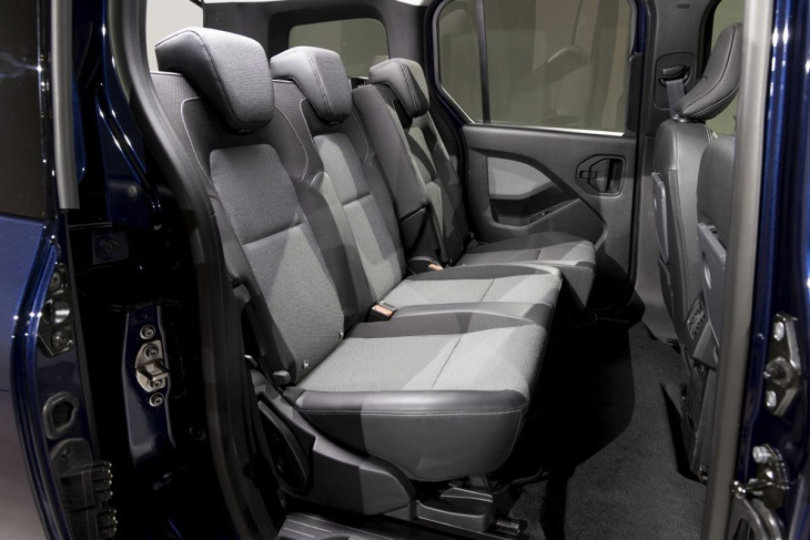 renault kangoo combispace e-tech, llega la versión de pasajeros de la furgoneta eléctrica