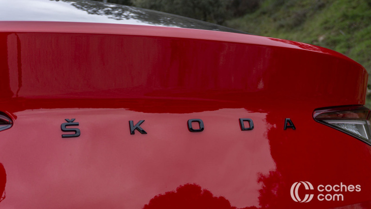 skoda enyaq coupé 80, prueba con el eléctrico más atractivo de la gama