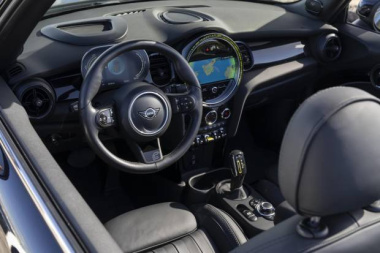 Las 53 unidades del Mini Cooper SE Cabrio costarán 61.000 euros