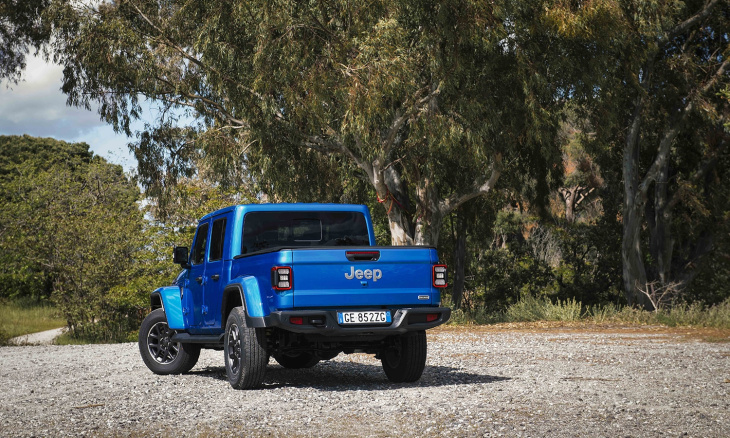 prueba offroad jeep gladiator 3.0 diésel v6, mucho más que un pick-up