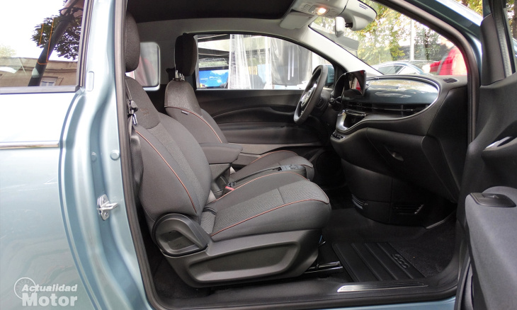 prueba fiat 500e icon hatchback 42 kwh, 118 cv y 320 km de autonomía