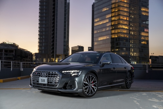Prueba: Audi S8, un sedán que combina lujo con alto desempeño