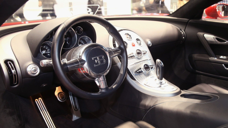 bugatti veyron: fotos del veloz coche