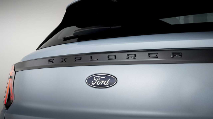 el ford explorer es el nuevo suv 100% eléctrico de ford