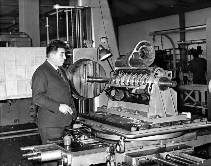 la fábrica de lamborghini cumple 60 años: historia de una factoría de sueños