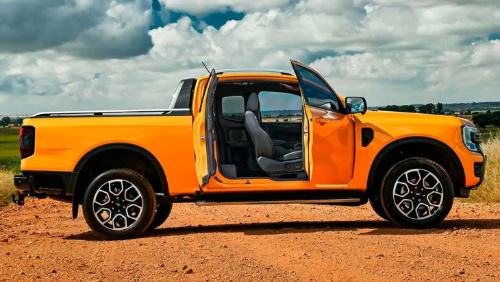  Ranger Supercab: Ford presentó su nueva pick-up con cabina y media -  TopCarNews