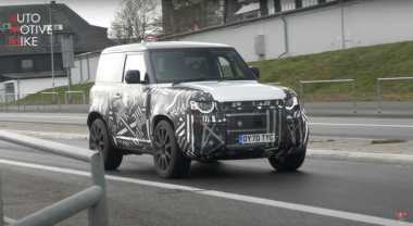 Un extraño Land Rover Defender ensanchado se deja ver en Nürburgring