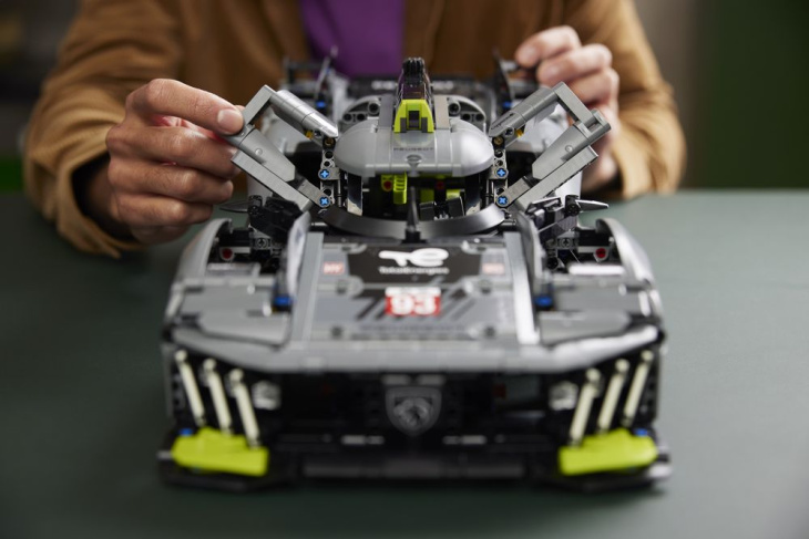 El nuevo Peugeot 9X8 de Lego Technic es el Hypercar a piezas que desearás tener en tu colección