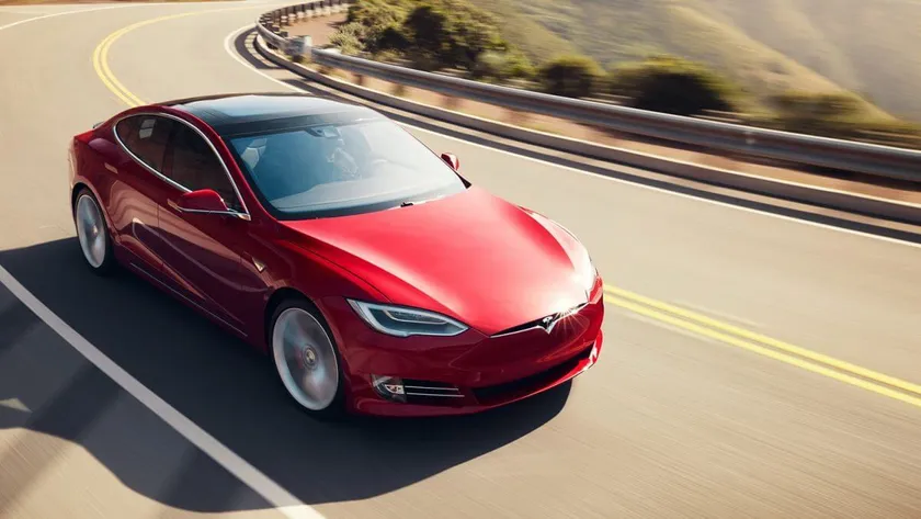 Los Tesla Model S y Model X aumentan de precio, pero a cambio ahora ofrecen Supercarga gratuita