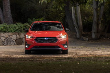 Subaru está retirando del mercado miles de Imprezas del 2023