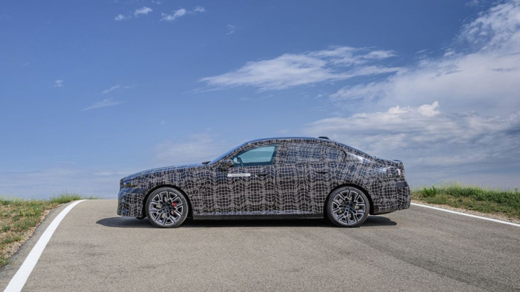 BMW i5: el rival del Tesla Model S se prepara