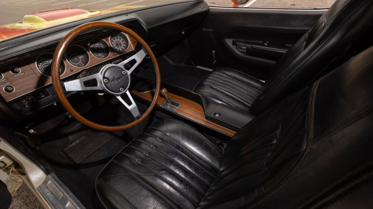 Un Hot Wheels de la vida real: Este colorido Plymouth Cuda 440 busca dueño