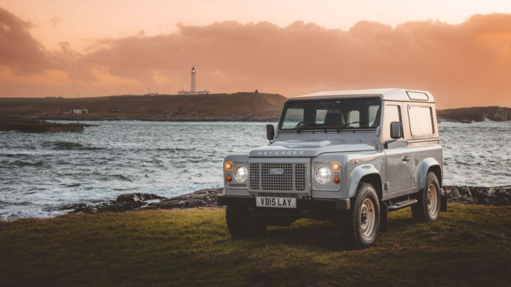 Land Rover Classic Defender Works V8 Islay Edition: Un guiño a los origenes de la marca