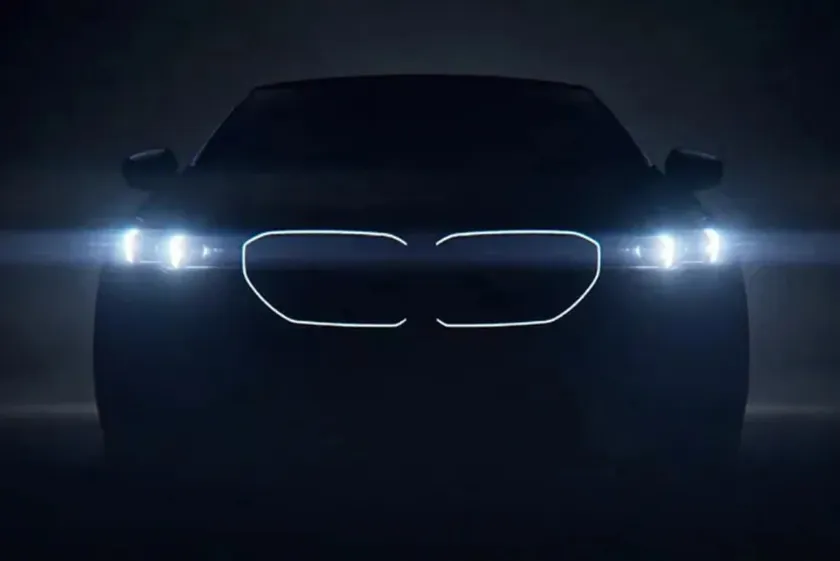 BMW lanza un nuevo adelanto del i5, la berlina eléctrica que retará al Tesla Model S