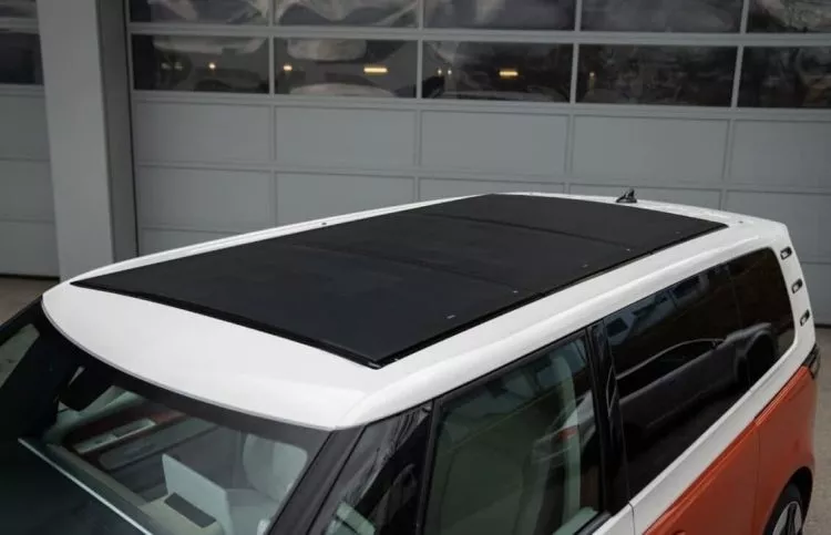 los módulos solares que puedes instalar en la volkswagen id.buzz para tener autonomía energética