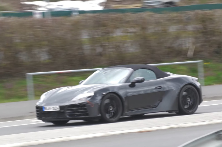 Vídeo: así ‘suena’ el prototipo del Porsche Boxster EV 2025 en Nurburgring