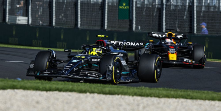 Lewis Hamilton espera que se adapte el reglamento para evitar el dominio de Red Bull F1 hasta 2026
