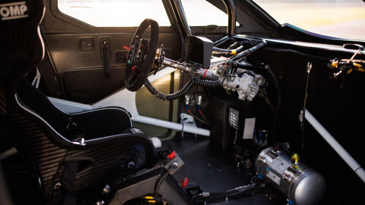 la ford supervan 4.2 estará en pikes peak: su potencia y aerodinámica se llevan al extremo