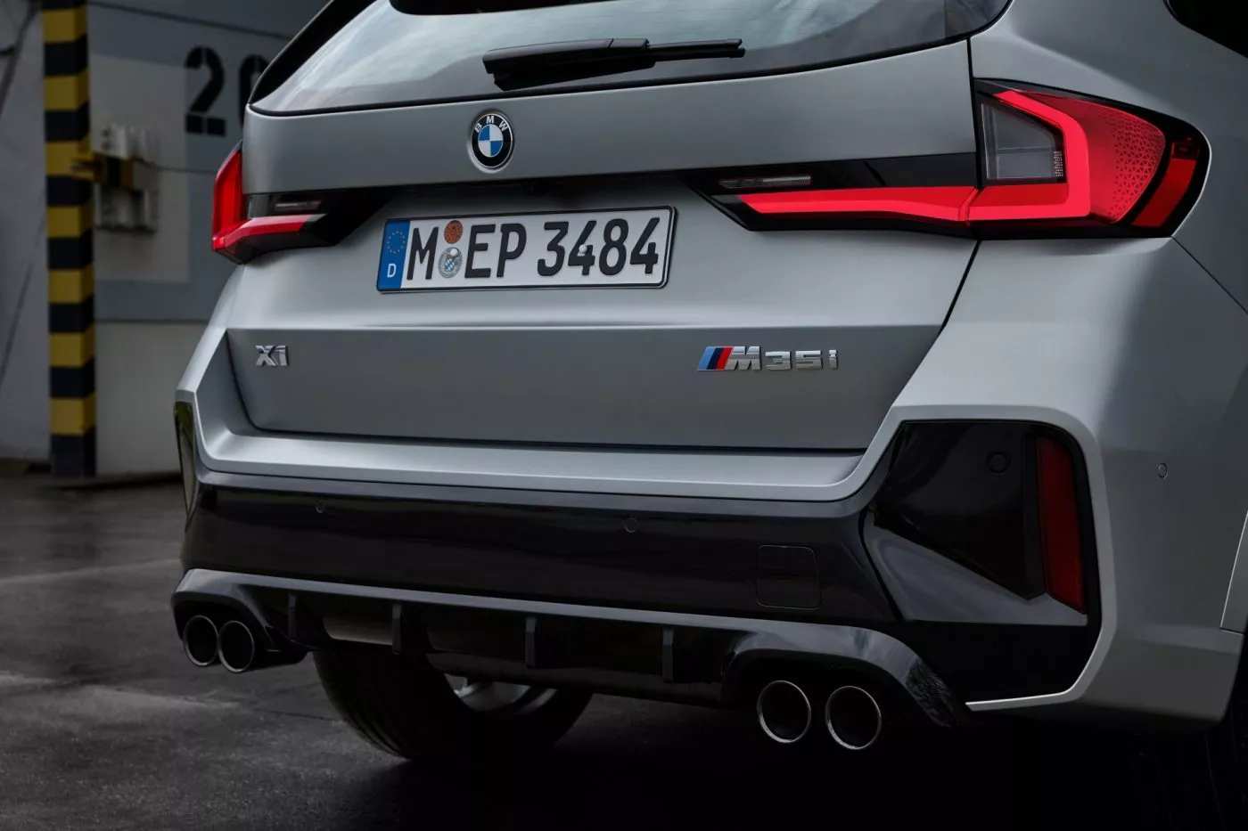 Con un 0-100 km/h en 5,4 s y quizá el mejor chasis de su clase, llega el BMW X1 más deportivo (no el más potente)