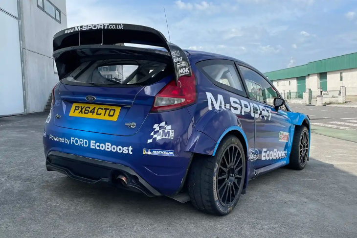 A subasta un Ford Fiesta WRC pilotado por Lorenzo Bertelli