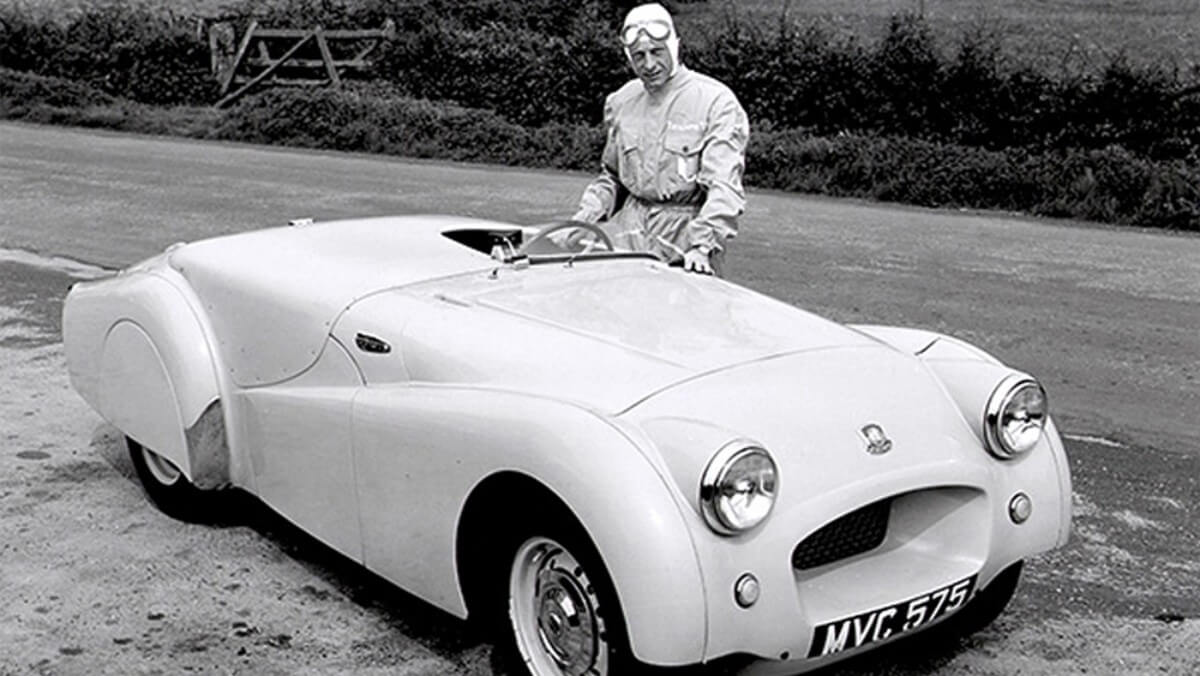 triumph tr25, la histórica marca británica renace con un deportivo eléctrico basado en el bmw i3