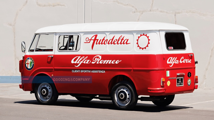 alfa romeo f12 furgone: la furgoneta que se coló entre los deportivos italianos