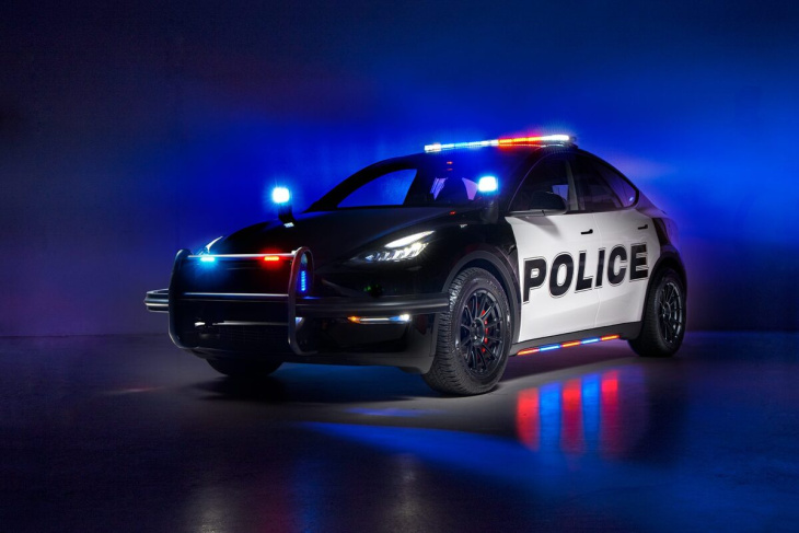 así es el nuevo coche de policía de tesla