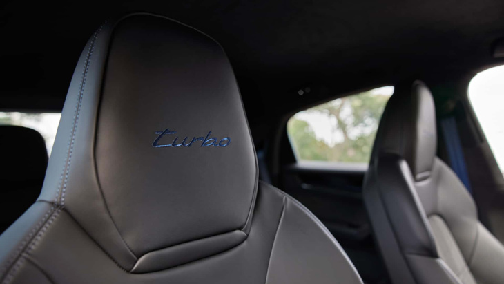 porsche cayenne turbo e-hybrid 2023: híbrido enchufable de 739 cv