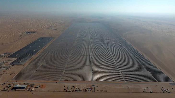 la sexta fase de ampliación del mayor parque solar del mundo ha sido autorizada